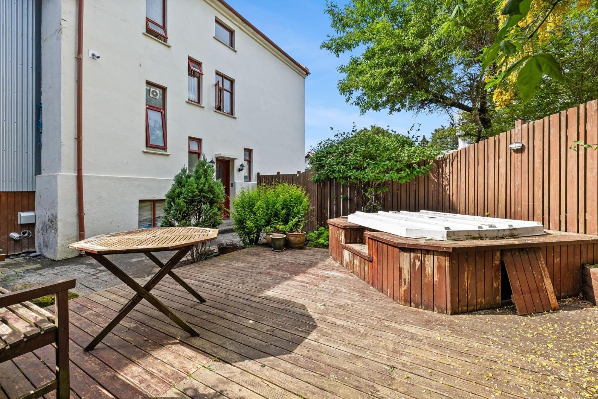 Downtown Baldursbra - Two Bedroom Apartment Ρέυκιαβικ Εξωτερικό φωτογραφία